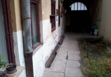 12571665_2_644x461_vand-casa-zona-centralaproape-de-mijloc-de-transportpret-negociabil-fotografii.jpg