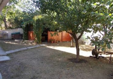 134514_4_644x461_vand-casa-2-nivele-curte-gradina-si-foisor-imobiliare.jpg
