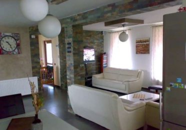 15363811_5_644x461_vand-casa-superfinisata-pt-pretentiosi-in-floresti-cluj.jpg