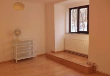 67778354_2_644x461_proprietar-apartament-3-camere-central-fotografii_rev003.jpg