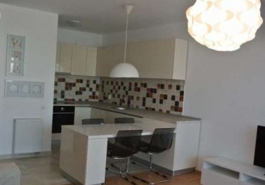 67969864_4_644x461_proprietar-inchiriez-apartament-de-lux-cu-parcare-exterioara-centru-imobiliare_rev002.jpg