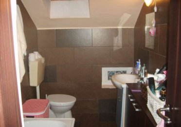69326400_7_644x461_vand-2-camere-in-cartierul-gheorghenistr-c-tin-brancusi-_rev001.jpg