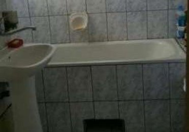 71137436-6-644x461-vand-apartament-3-camere-70-mp-marasti--1200-1200.jpg