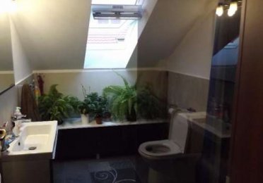 76589288_8_644x461_vand-apartament-3-cameremansarda-.jpg