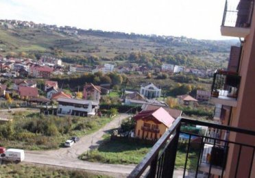 79247586_8_644x461_pf-vand-ap-3-cam-manastur-.jpg