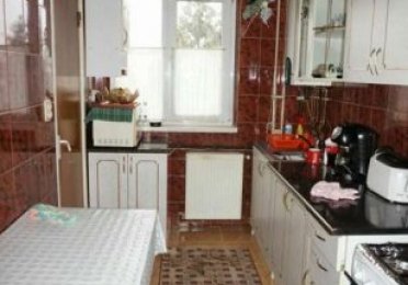 85772370_2_644x461_vand-apartament-4-camere-str-putna-cartier-manastur-fotografii.jpg