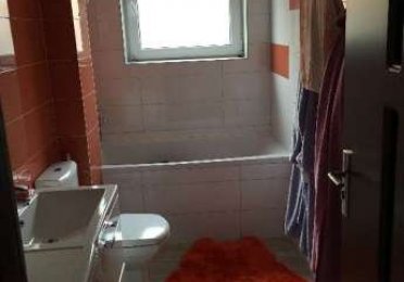 92104354_5_644x461_vand-apartament-demisol-inalt-cluj.jpg
